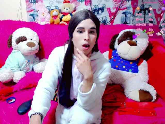 carlyrea Live Webcam on BongaCams