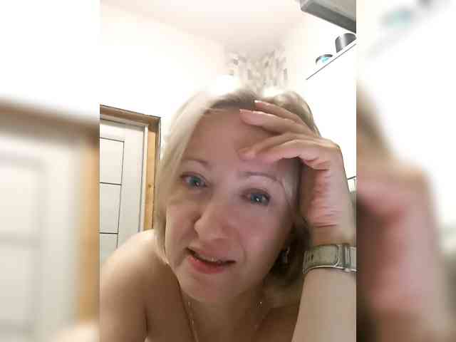 Evgenyja Live Webcam on BongaCams