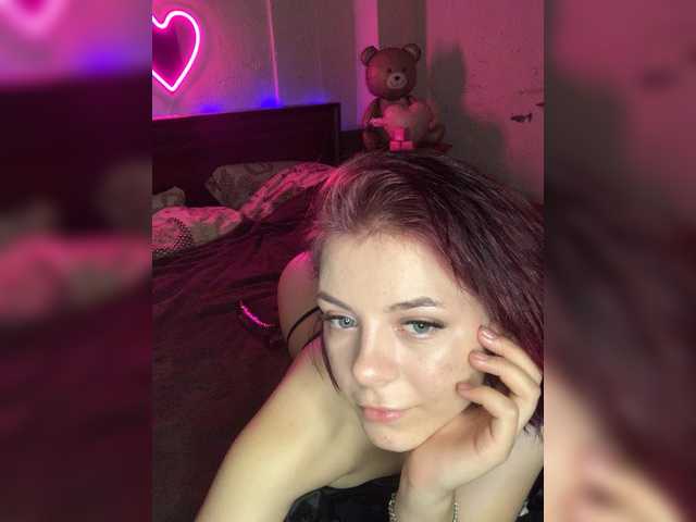 CherryMoonX webcam