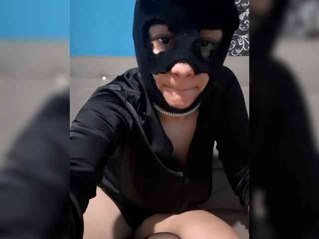 Turkishgirl93 webcam