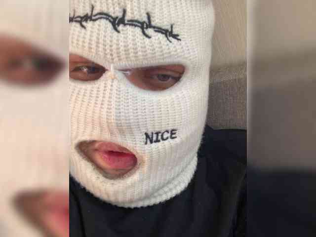 Gollifac05 Live Webcam on BongaCams