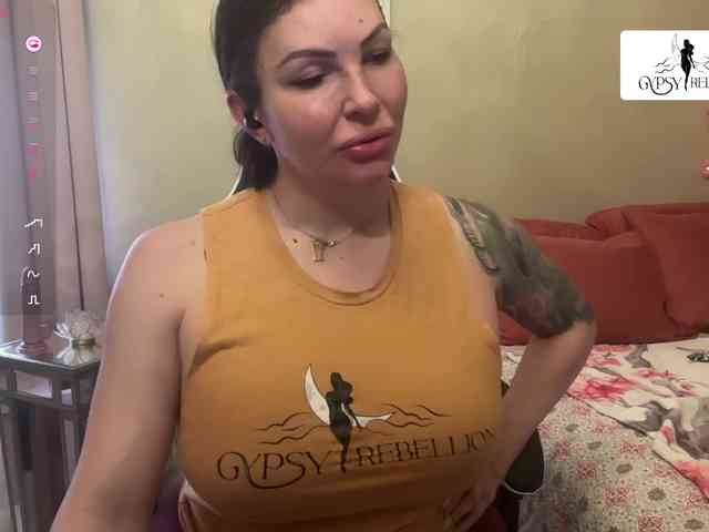 GypsyRebellion webcam