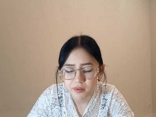 MyrleHenggeler's BongaCams show and profile