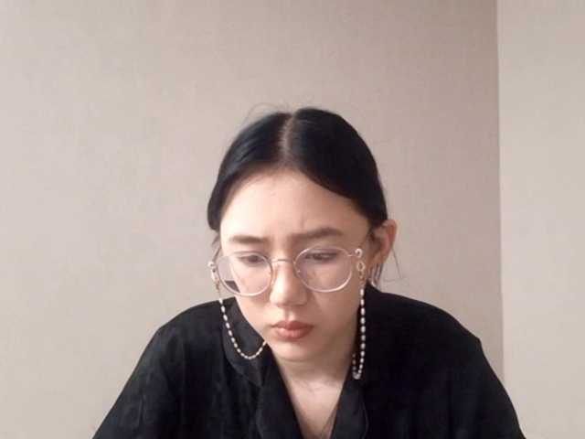 MyrleHenggeler's BongaCams show and profile