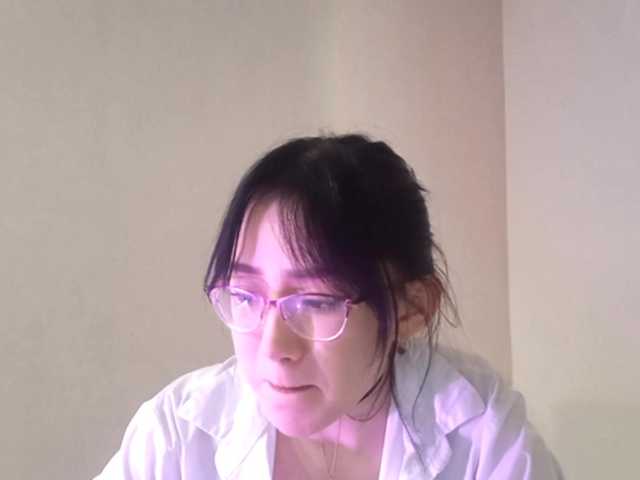 MyrleHenggeler's BongaCams show and profile