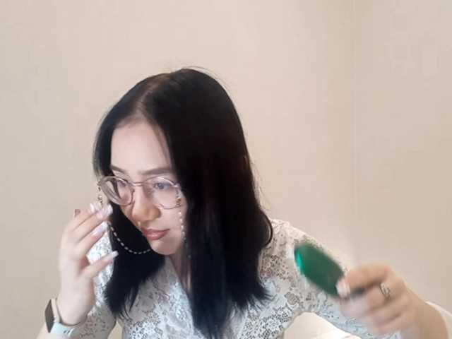 MyrleHenggeler webcam