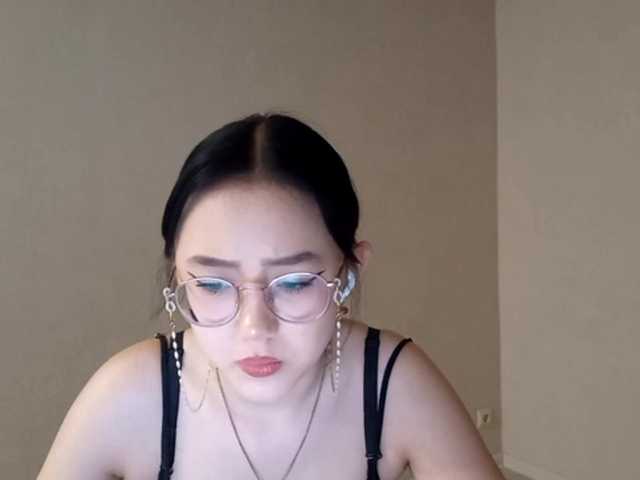 MyrleHenggeler's BongaCams show and profile