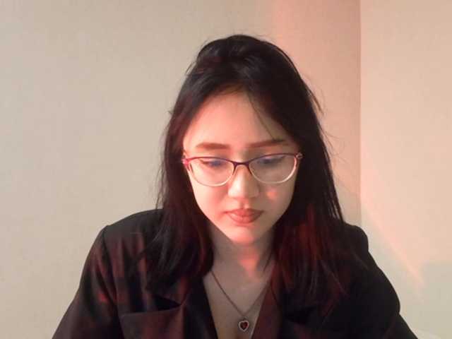 MyrleHenggeler's BongaCams show and profile