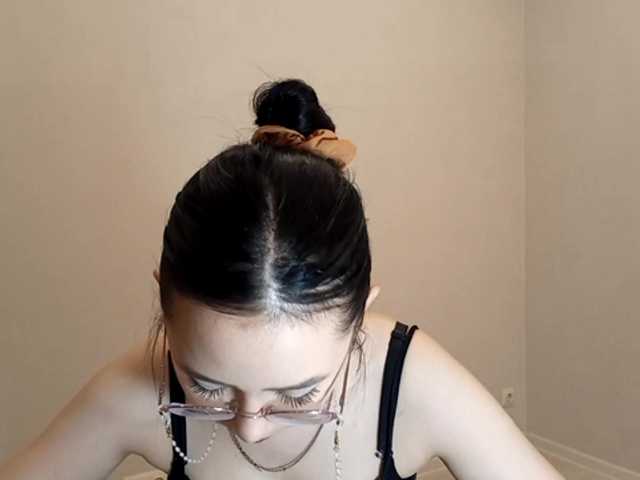 MyrleHenggeler's BongaCams show and profile