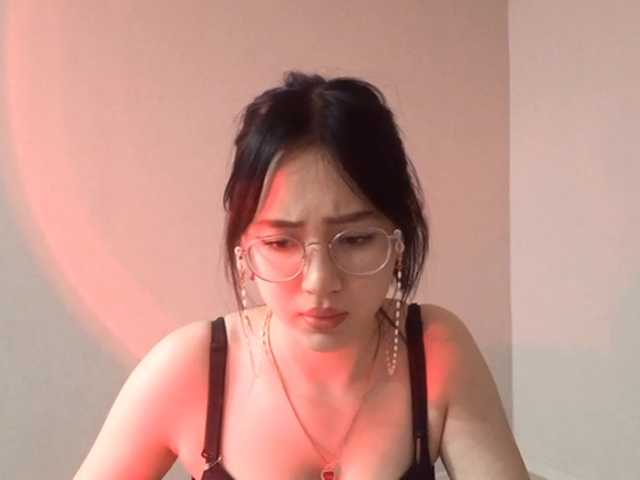 MyrleHenggeler's BongaCams show and profile