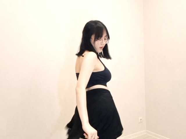 MyrleHenggeler's BongaCams show and profile