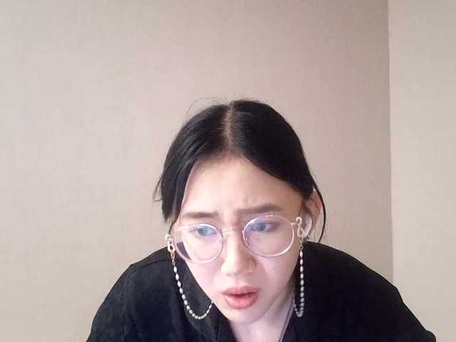 MyrleHenggeler's BongaCams show and profile