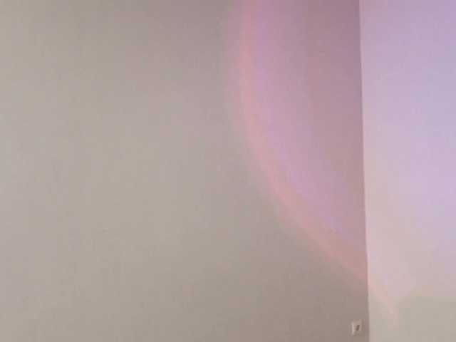 MyrleHenggeler's BongaCams show and profile