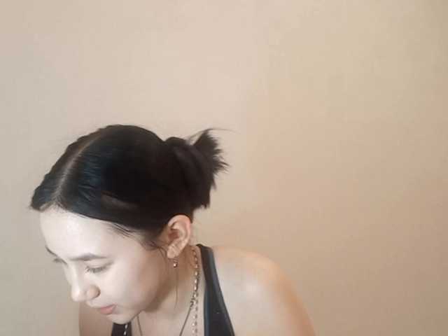 MyrleHenggeler's BongaCams show and profile