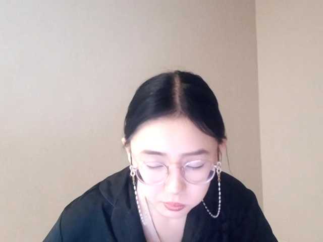 MyrleHenggeler's BongaCams show and profile