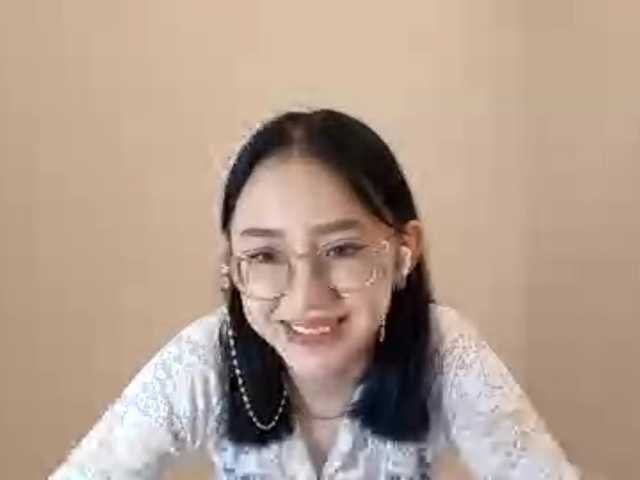 MyrleHenggeler's BongaCams show and profile