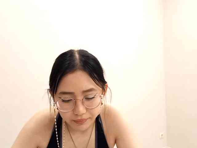 MyrleHenggeler webcam