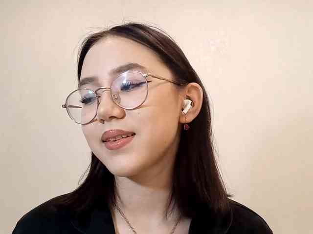 MyrleHenggeler webcam