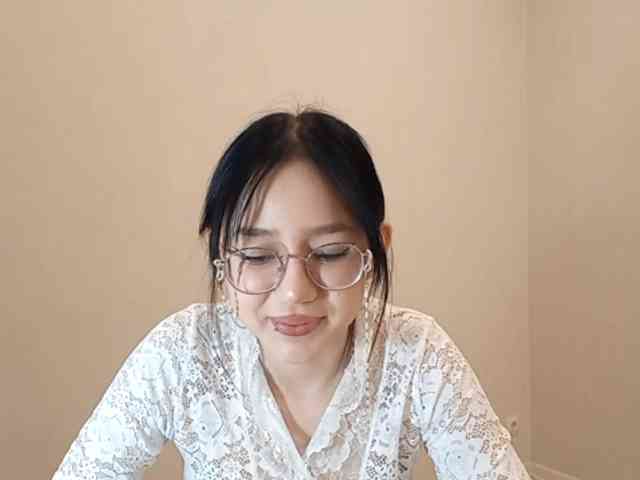 MyrleHenggeler webcam