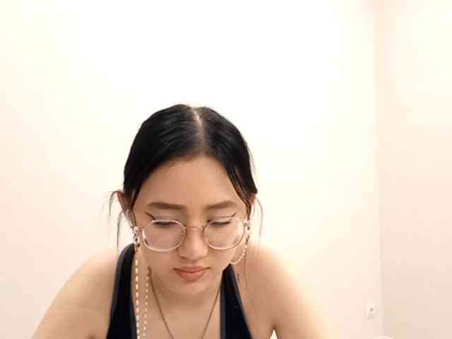 MyrleHenggeler webcam