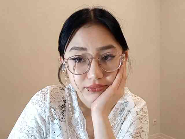 MyrleHenggeler webcam