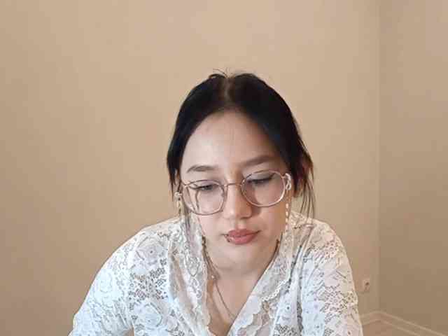 MyrleHenggeler webcam