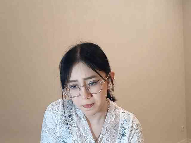 MyrleHenggeler webcam