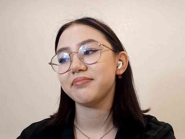 MyrleHenggeler webcam