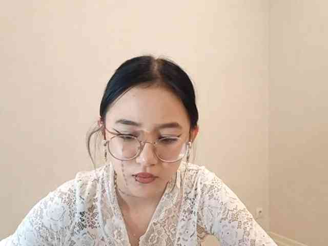 MyrleHenggeler webcam