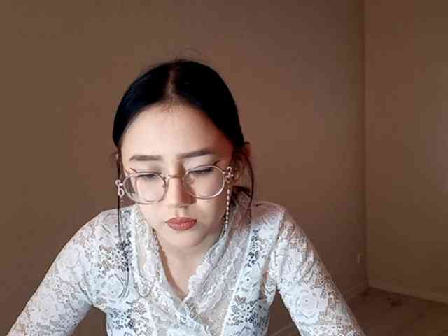 MyrleHenggeler webcam