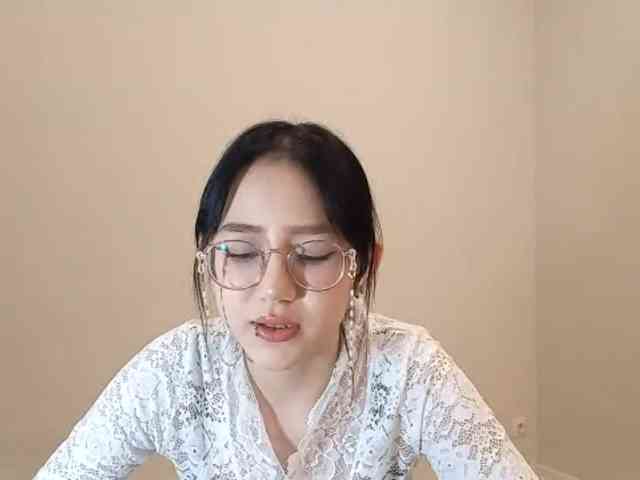 MyrleHenggeler webcam