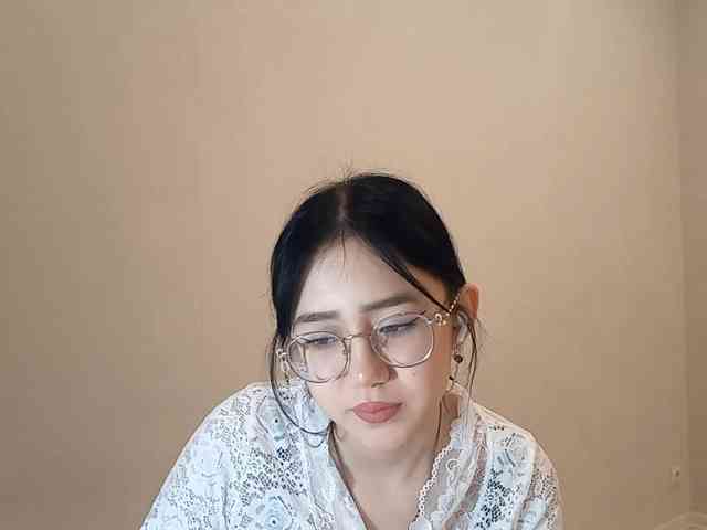 MyrleHenggeler webcam