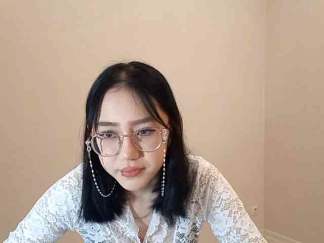 MyrleHenggeler webcam