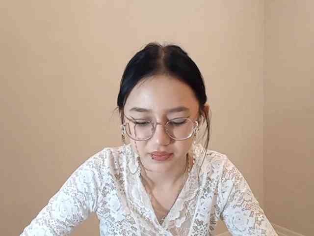 MyrleHenggeler webcam