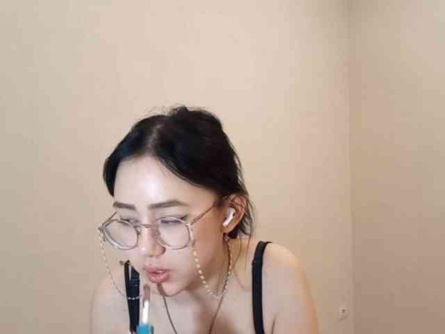 MyrleHenggeler webcam