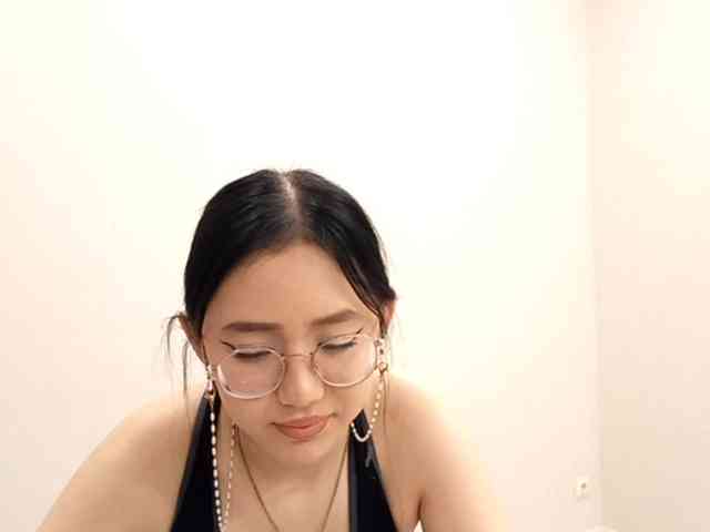 MyrleHenggeler webcam