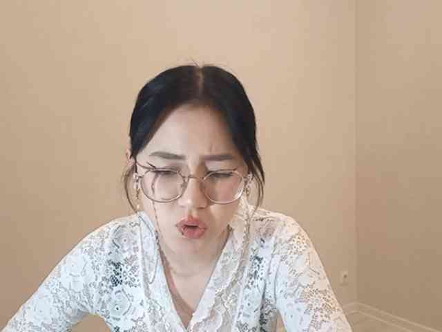 MyrleHenggeler Live Webcam on BongaCams