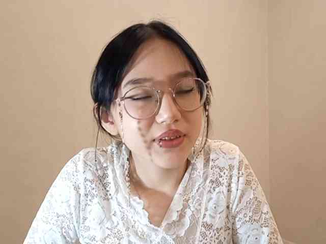 MyrleHenggeler webcam