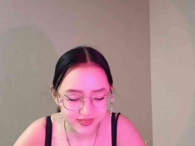 MyrleHenggeler webcam