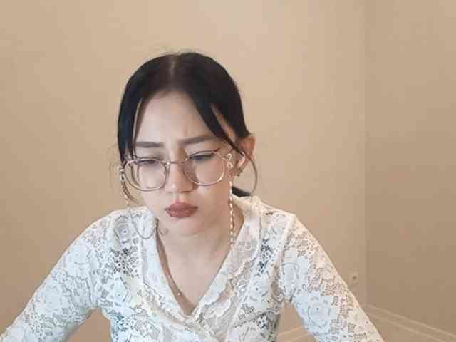 MyrleHenggeler webcam