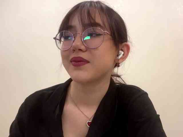 MyrleHenggeler Live Webcam on BongaCams