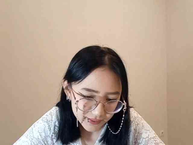 MyrleHenggeler webcam