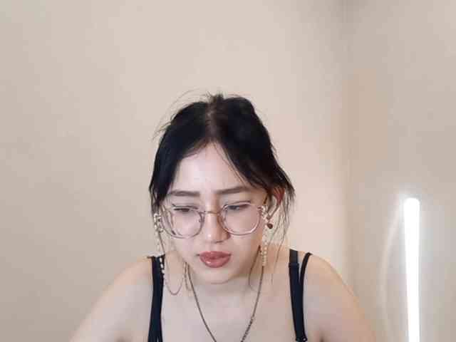 MyrleHenggeler webcam