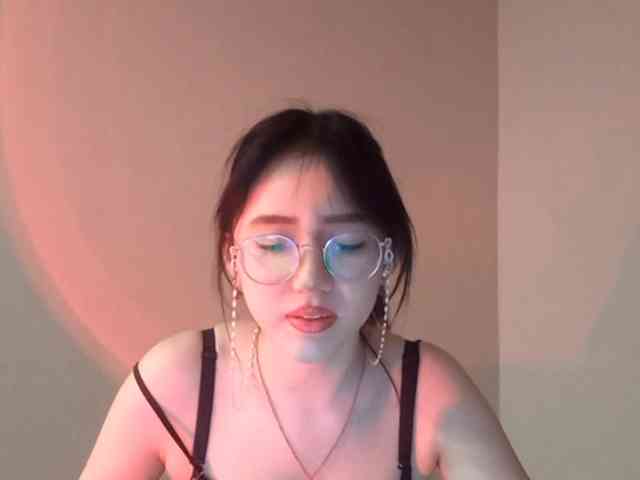 MyrleHenggeler webcam