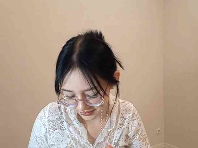 MyrleHenggeler Live Webcam on BongaCams