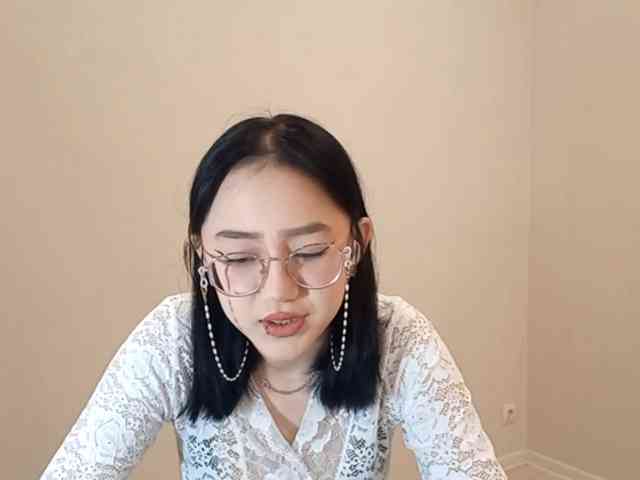 MyrleHenggeler webcam