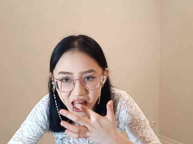 MyrleHenggeler webcam