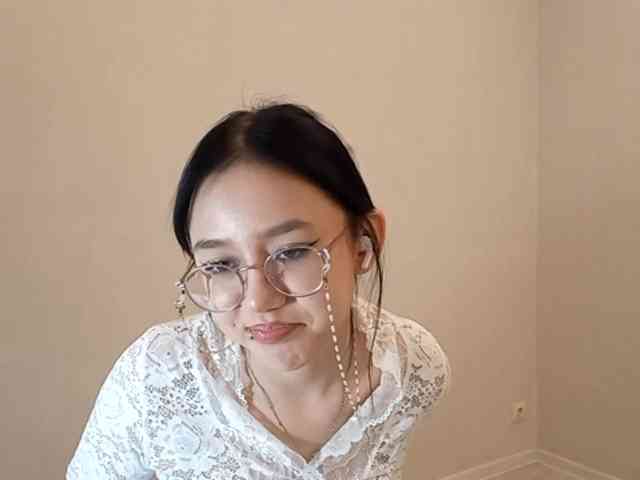 MyrleHenggeler webcam