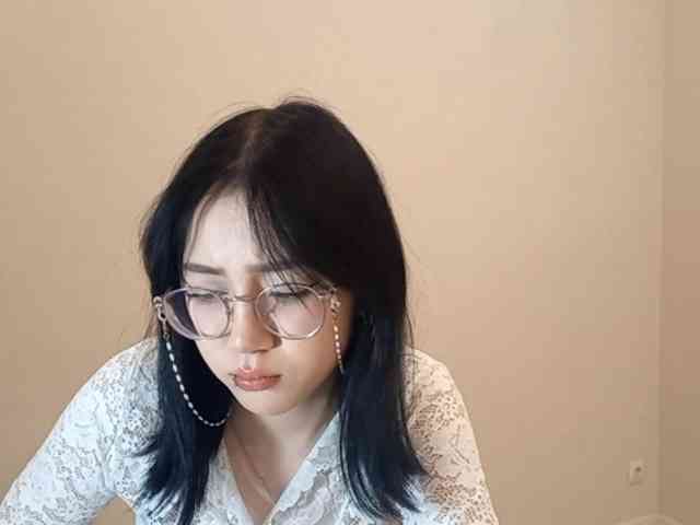 MyrleHenggeler webcam