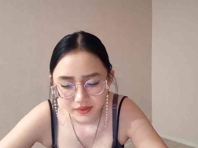 MyrleHenggeler webcam